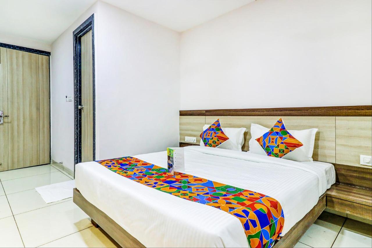 Fabhotel Pishori Inn إندور المظهر الخارجي الصورة