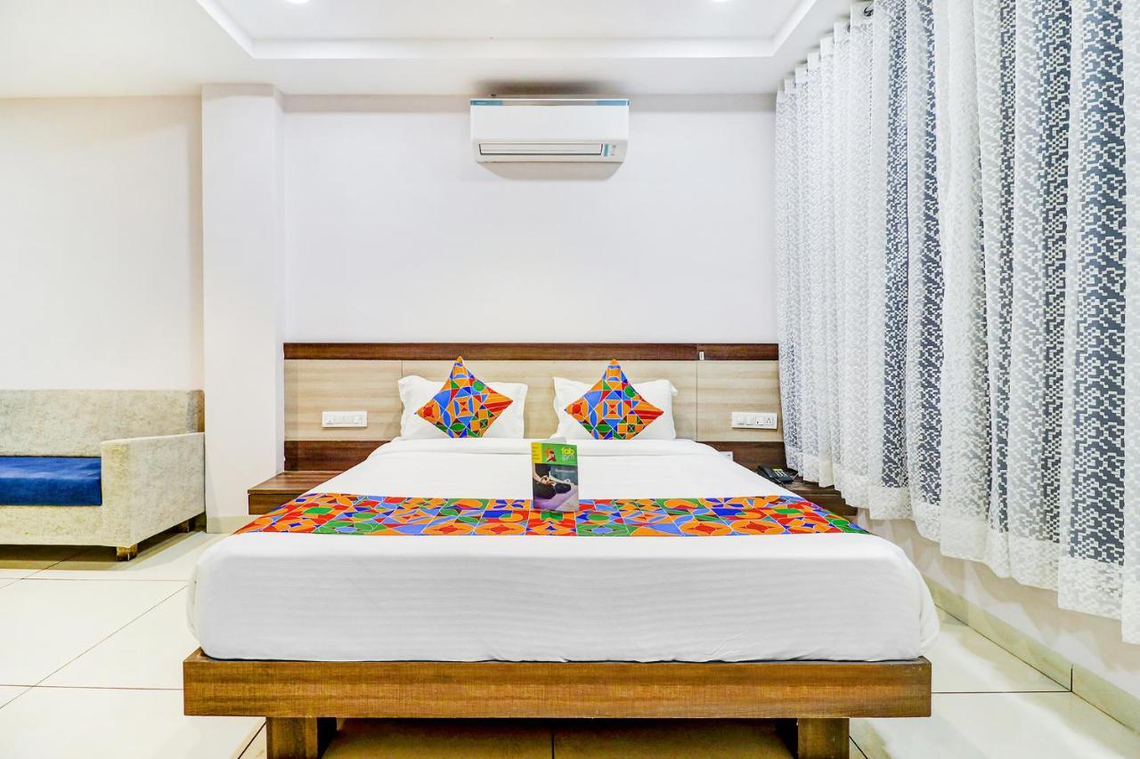 Fabhotel Pishori Inn إندور المظهر الخارجي الصورة